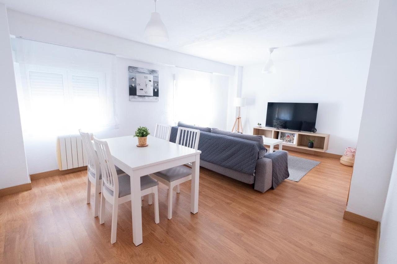 Ferienwohnung La Casina De Leo Y Mia - Centro De Gijon 6P - Wifi - Vut-3398-As Exterior foto